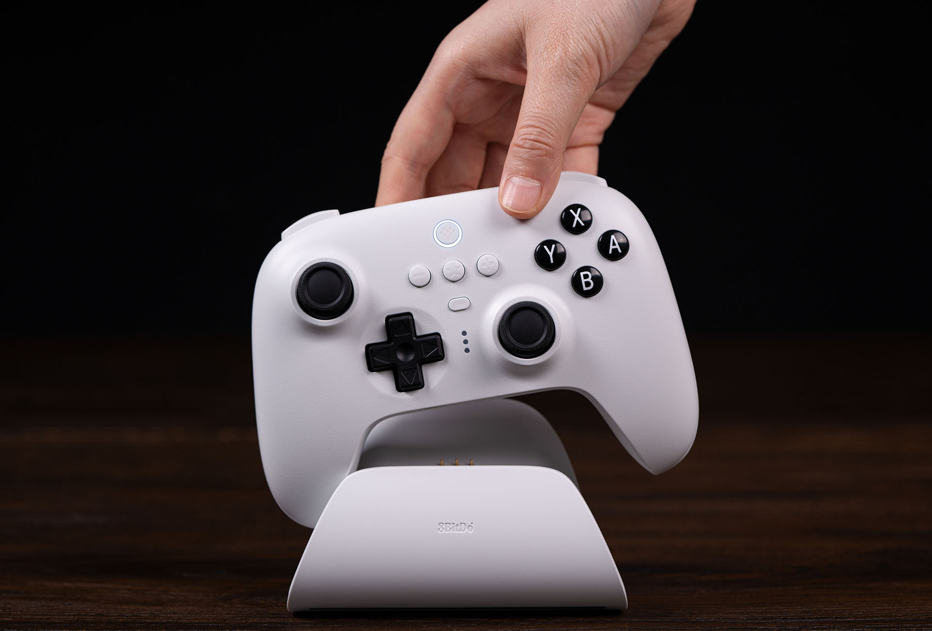 8BitDo Ultimate Controller with Charging Dock（Bluetooth） | 8BitDo