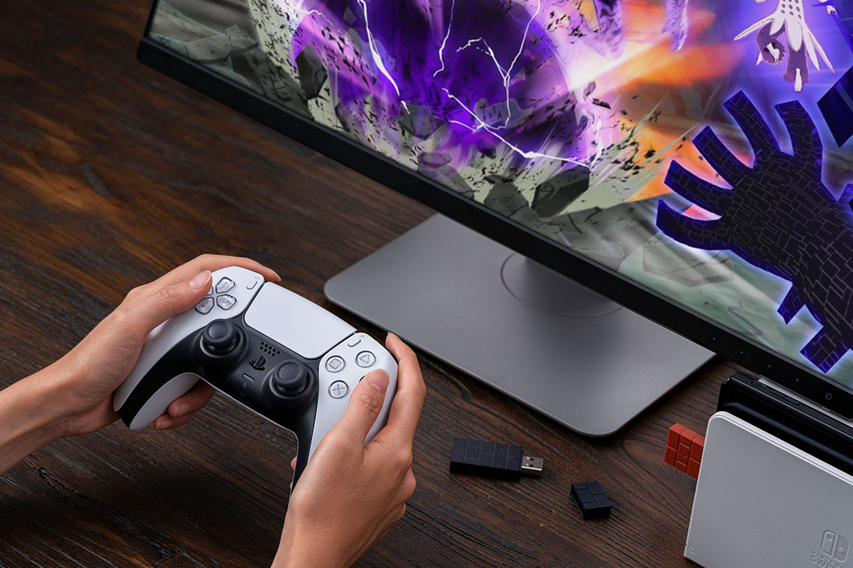 Adaptateur USB/Bluetooth 8BitDo pour manettes Xbox, DualSchock, Switch