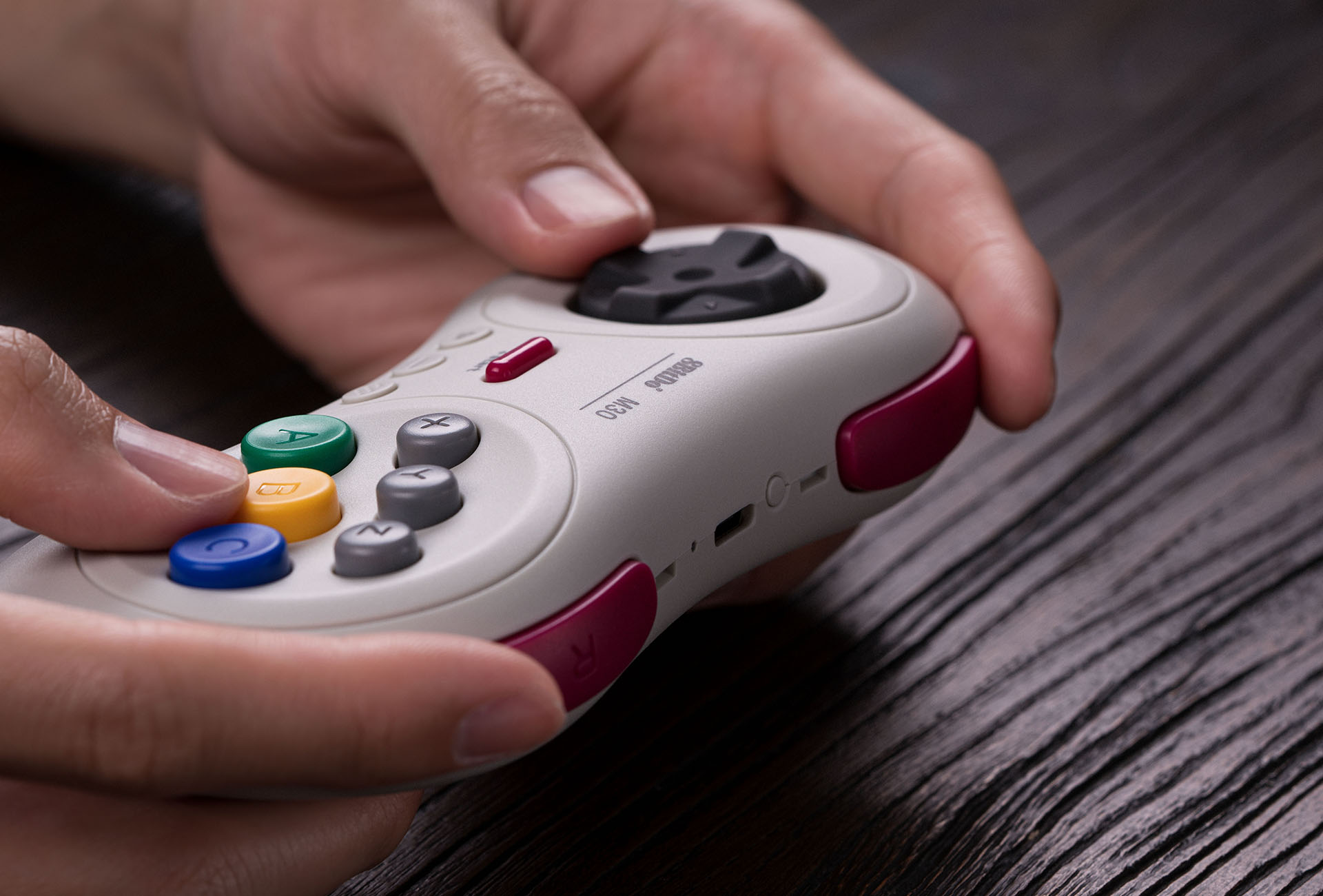 M30 Bluetooth Gamepad