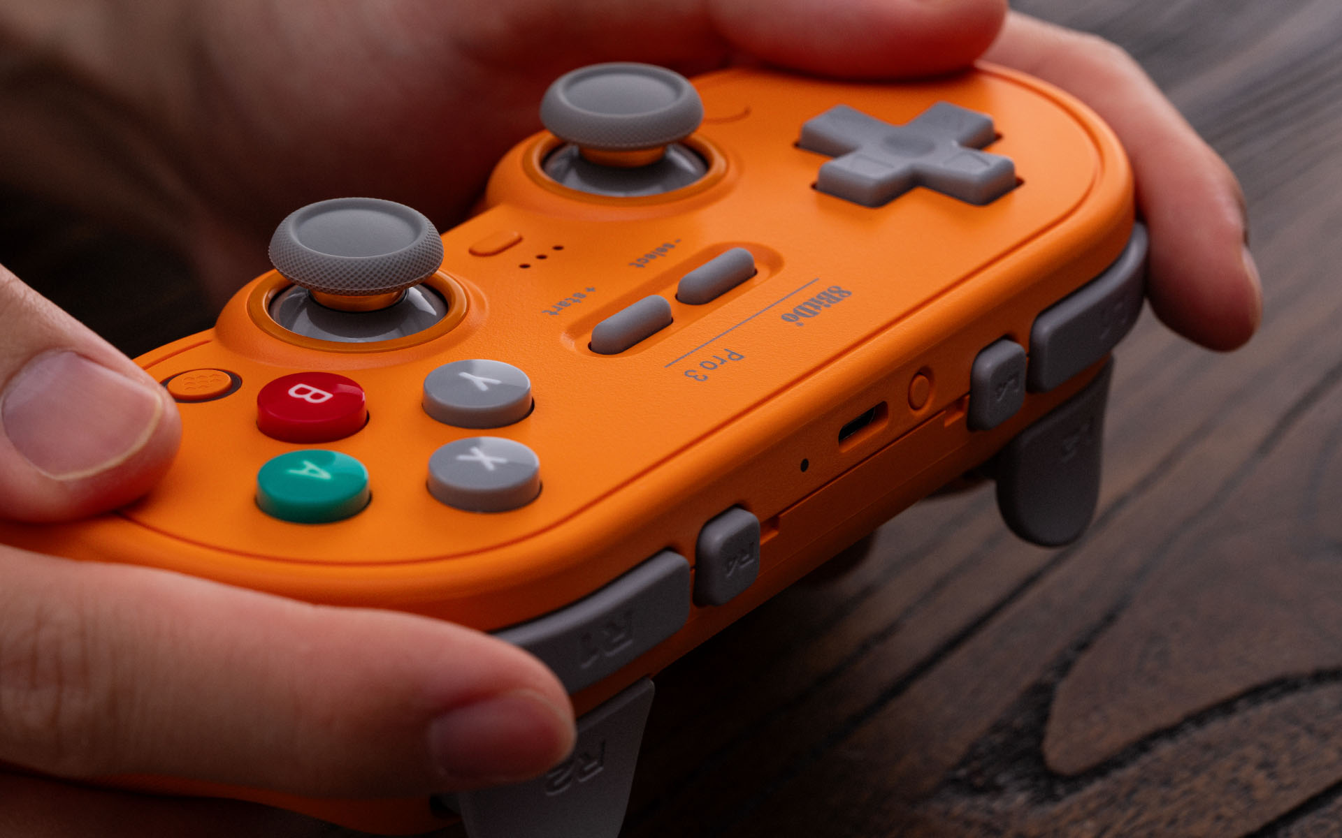 Pro 3 Bluetooth Gamepad	
