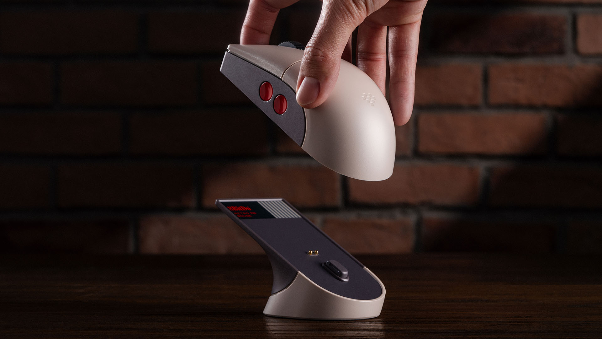 Retro R8 Mouse - N Edition