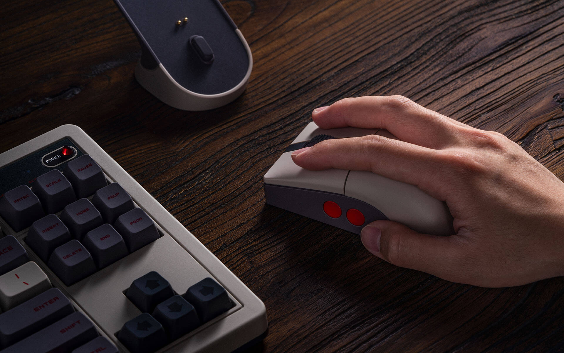 Retro R8 Mouse - N Edition