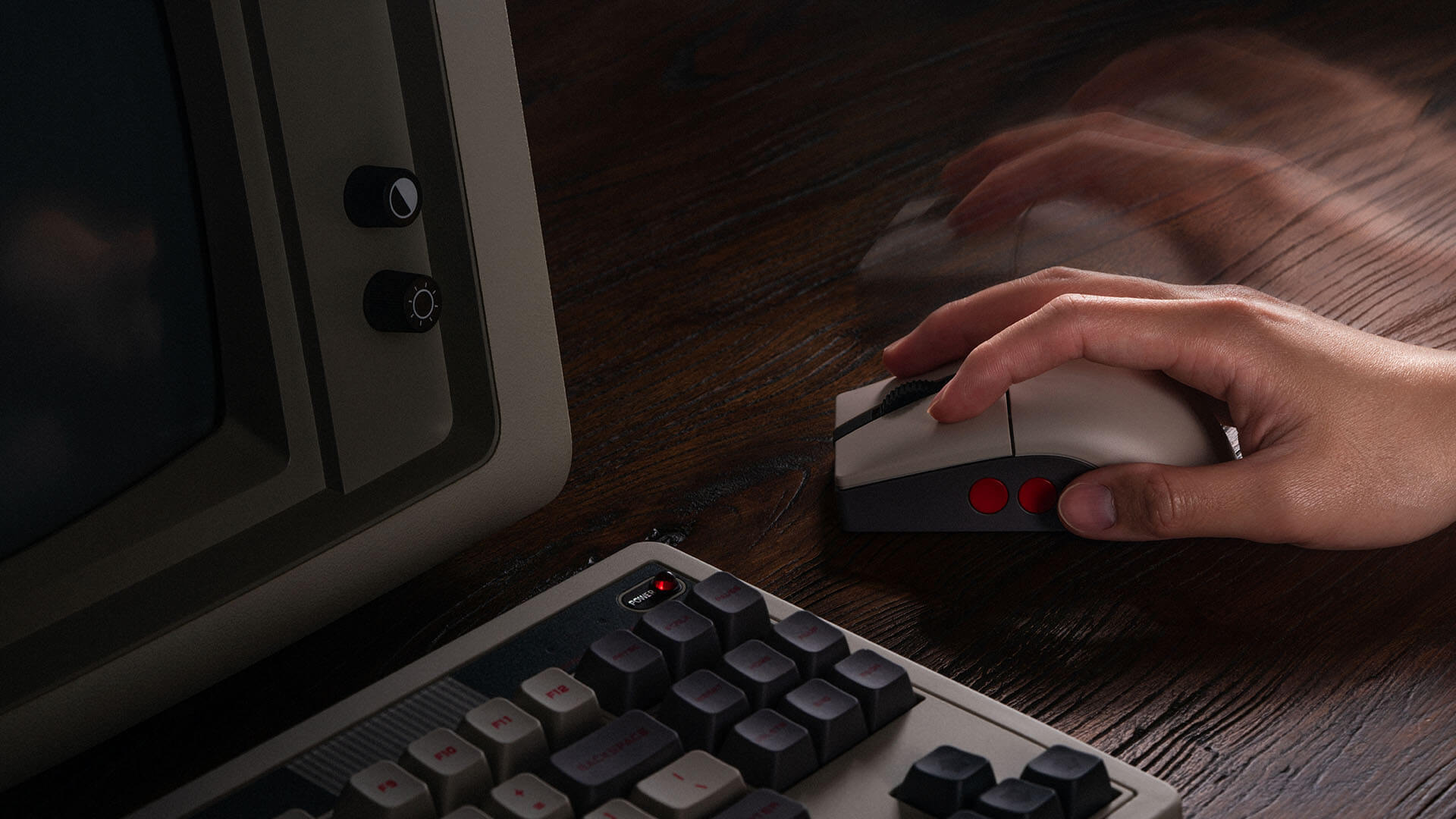 Retro R8 Mouse - N Edition